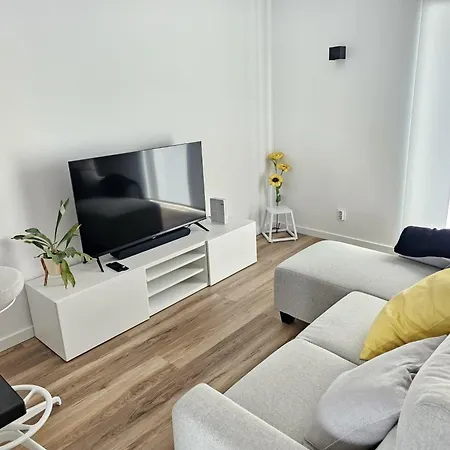 Feriehus Sunflower Castle View In *