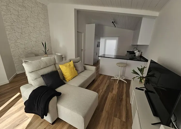 Sunflower Castle View In Óbidos